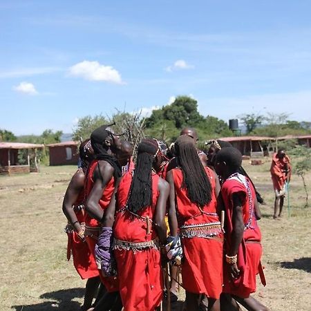 Lenganishu Cultural Homestay Narok ภายนอก รูปภาพ